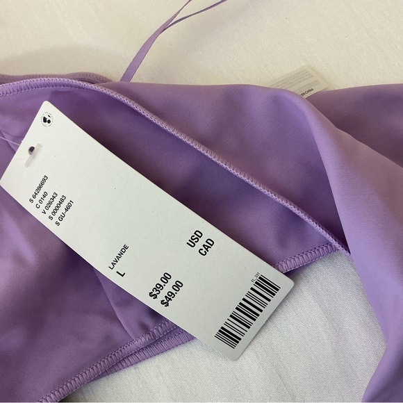 UO Out From Under || Sorelle Twist Halter Bra Top - Picture 6 of 7